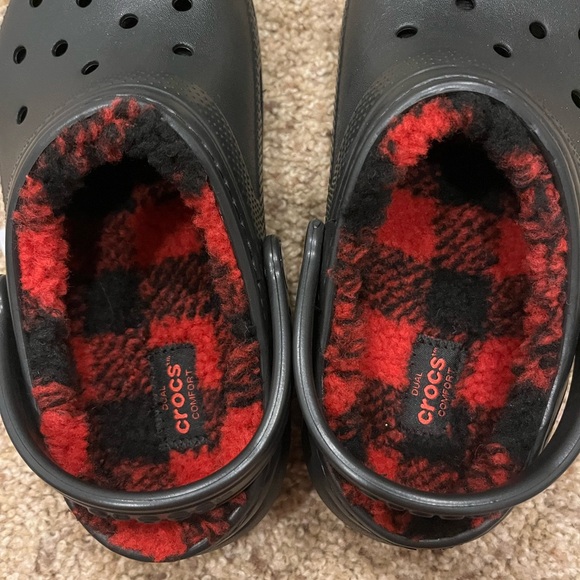 CROCS Kids Black Slippers with Red Plaid Lining - Picture 3 of 4